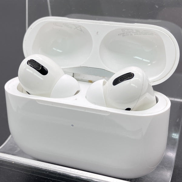 Apple 【中古】Apple AirPods Pro MLWK3J/A (2021/Magsafe)【日本橋