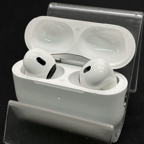 Apple 【中古】MagSafe充電ケース(USB-C)付きAirPods Pro(第2世代
