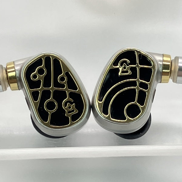 Campfire Audio 【中古】Solaris Stellar Horizon 【CAM-5768