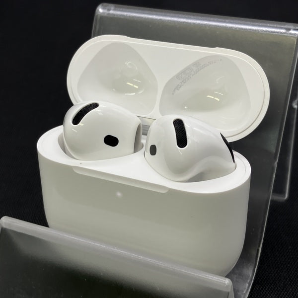 Apple 【中古】AirPods 4 MXP93J/A（アクティブノイズキャンセリング
