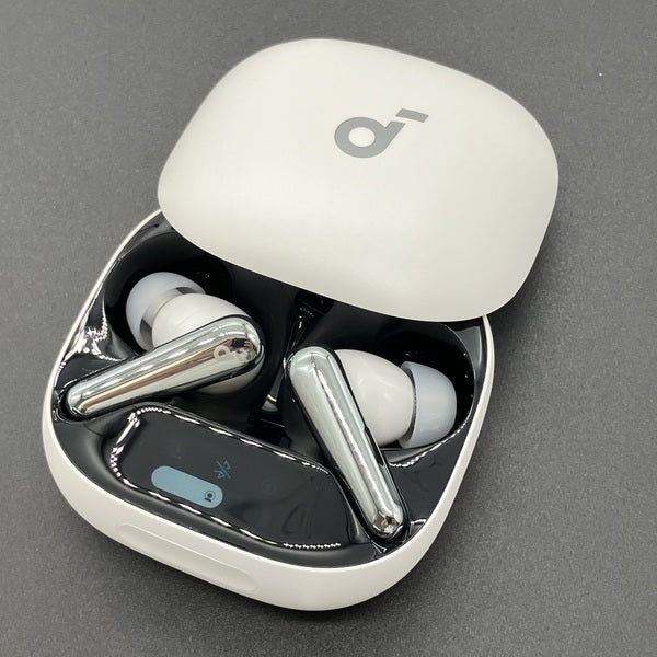 Anker soundcore Liberty 4 pro パールホワイト　中古 Anker 【中古】Soundcore Liberty 4 Pro パールホワイト 【A3954N21
