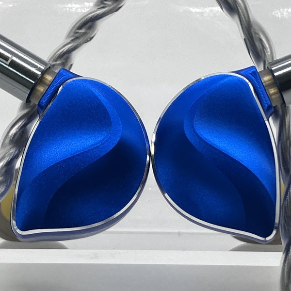 BQEYZ Winter Ultra 中古品 BQEYZ 【中古】Winter Ultra (3.5mm/4.4mm)【秋葉原】 – e☆イヤホン