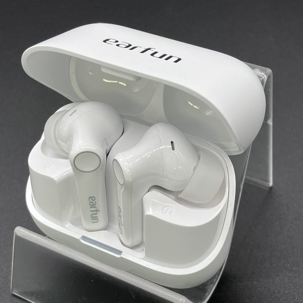 EarFun 【中古】Air Pro 4+ White【秋葉原】 – e☆イヤホン