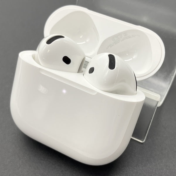Apple 【中古】AirPods 4 MXP93J/A（アクティブノイズキャンセリング