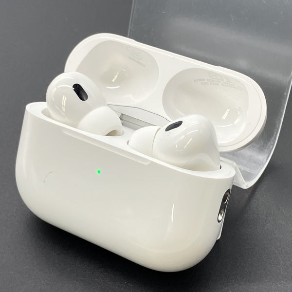 Apple 【中古】MagSafe充電ケース(USB-C)付きAirPods Pro(第2世代