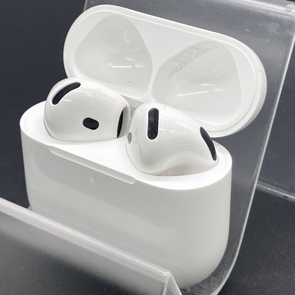 Apple 【中古】AirPods 4 MXP93J/A（アクティブノイズキャンセリング