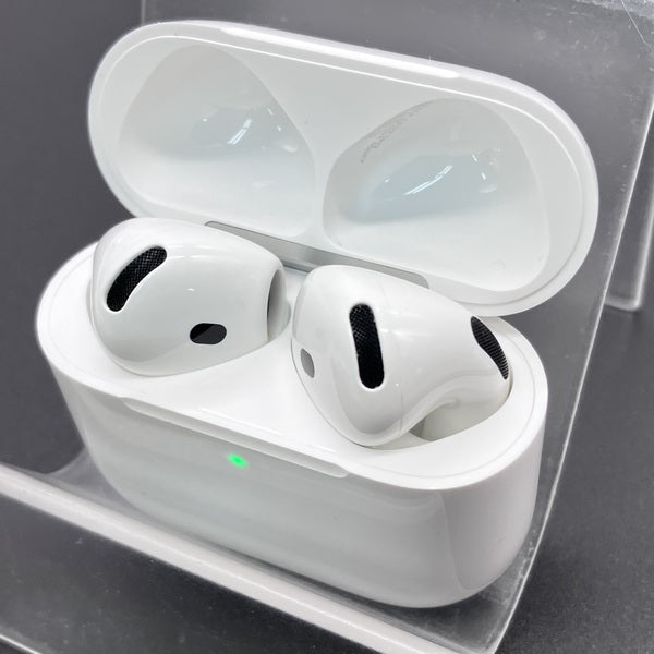 Apple 【中古】AirPods 4 MXP93J/A（アクティブノイズキャンセリング