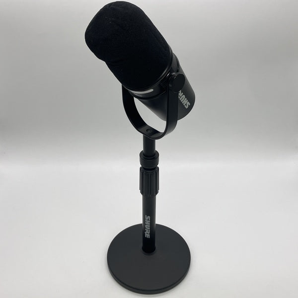 SHURE 【中古】MV7+ポッドキャストキット ブラック 【MV7+-K-BNDL-J