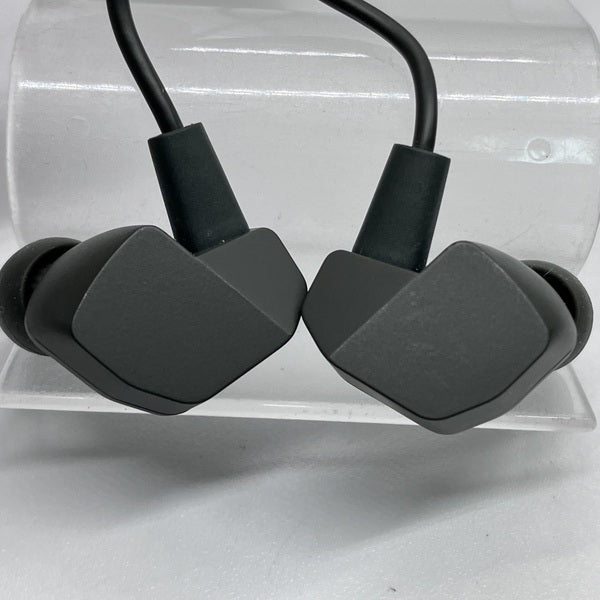 final 【中古】VR2000 for Gaming 【FI-VR2DPLDO】【秋葉原】 – e