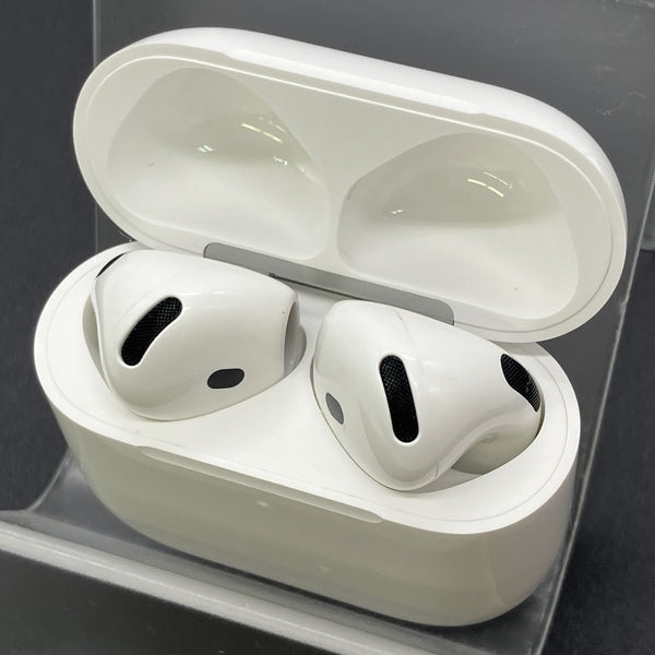 Apple 【中古】AirPods 4 MXP63J/A【名古屋】 – e☆イヤホン