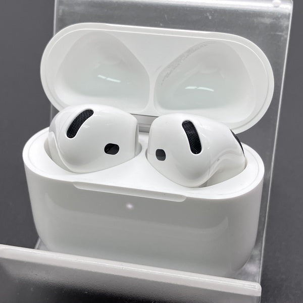 Apple 【中古】AirPods 4 MXP93J/A（アクティブノイズキャンセリング