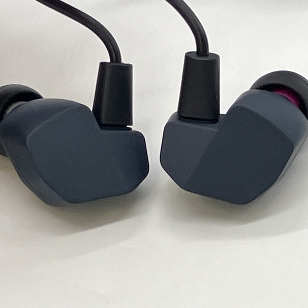 final 【中古】A4000 【FI-A4DPLDN】【秋葉原】 – e☆イヤホン
