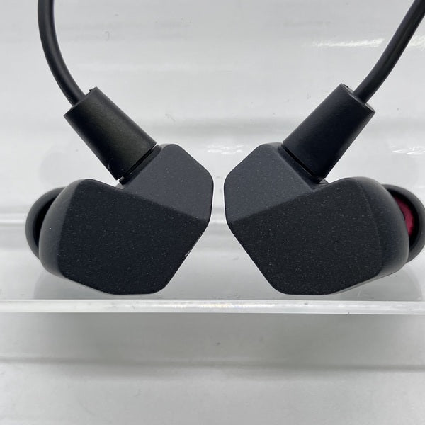 final 【中古】A3000 【FI-A3DPLMB】【日本橋】 – e☆イヤホン