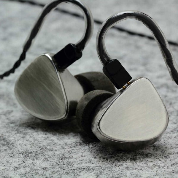 Livezone r41 LZ4 カスタムiem イヤホン Livezone r41 LZ4 カスタムiem イヤホン