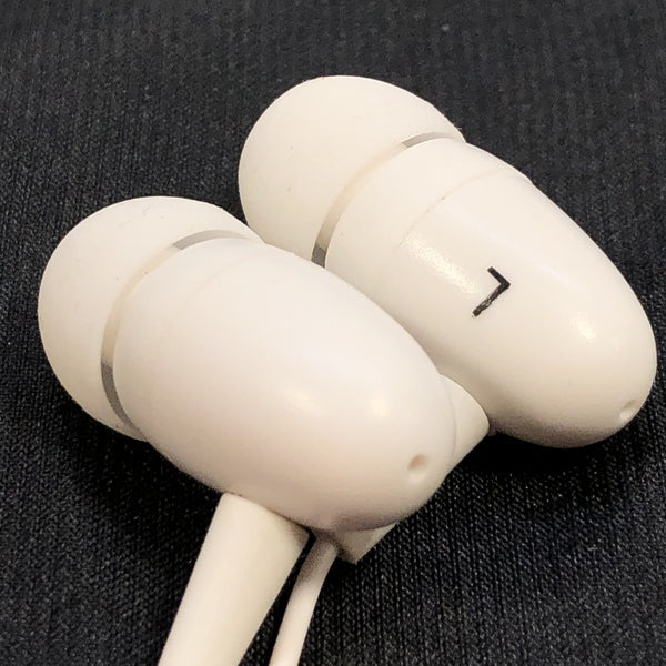 100均のイヤホン中古 e☆イヤホン 【中古】航空機用イヤホン【名古屋】 – e☆イヤホン