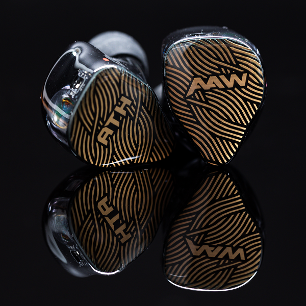 AAW ATH – e☆イヤホン