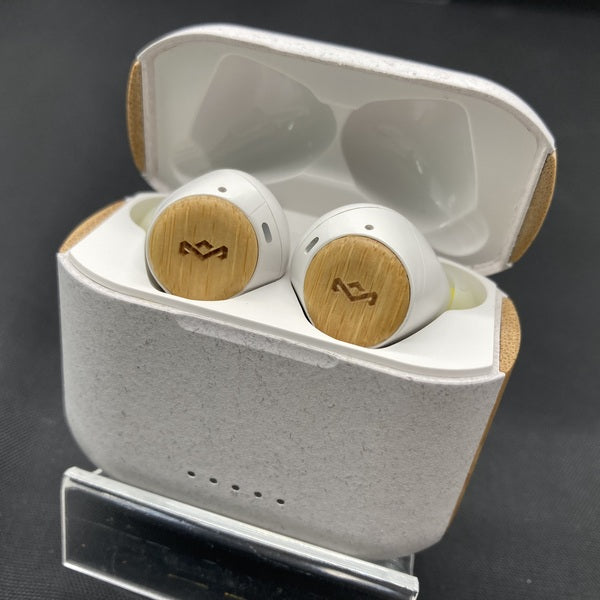 【中古】REBEL Cream 【EM REBEL CE】【秋葉原】