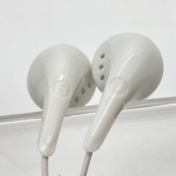 【中古】カナルイヤホン 白【秋葉原】
