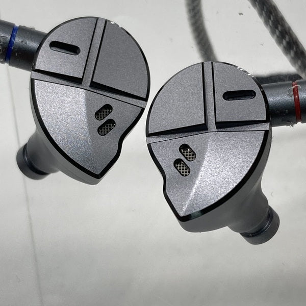 【中古】Leaf D01【秋葉原】