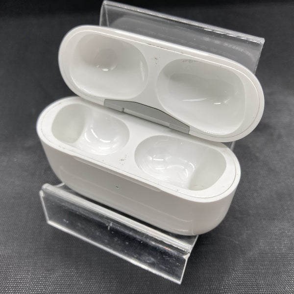 【中古】AirPods Pro 充電ケース(MagSafe)【秋葉原】