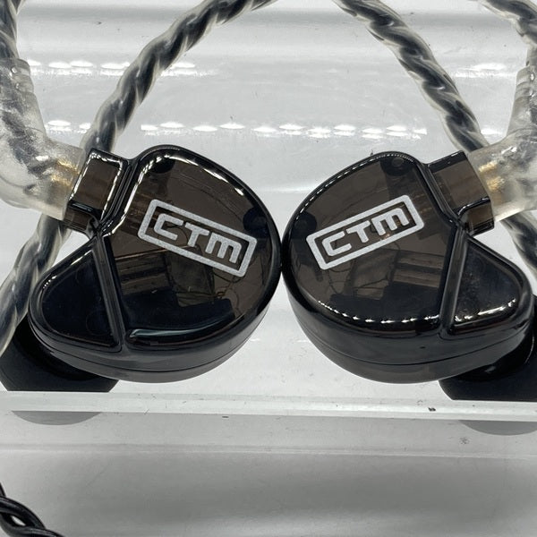 【中古】CE320 SMOKE【秋葉原】