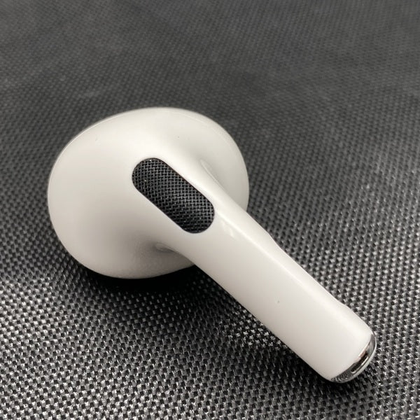 【中古】AirPods Pro(片耳R側)【秋葉原】