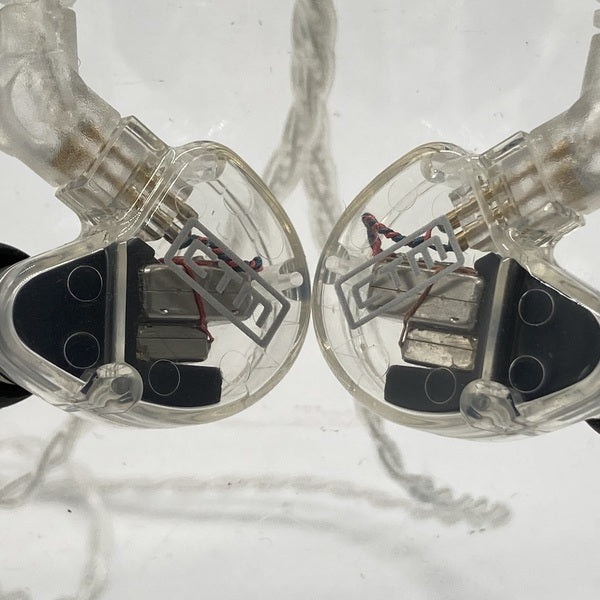 【中古】CE220 CLEAR【秋葉原】