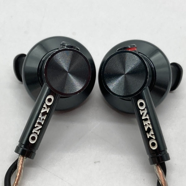 ONKYO 【中古】E700MB ブラック【日本橋】 – e☆イヤホン