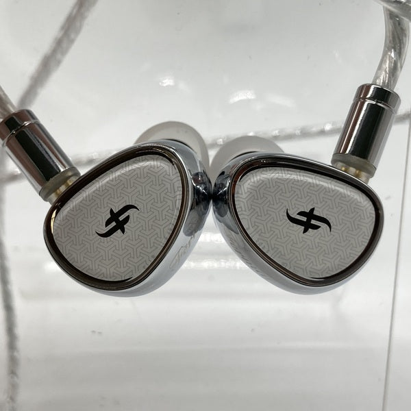 【中古】EA1000【秋葉原】