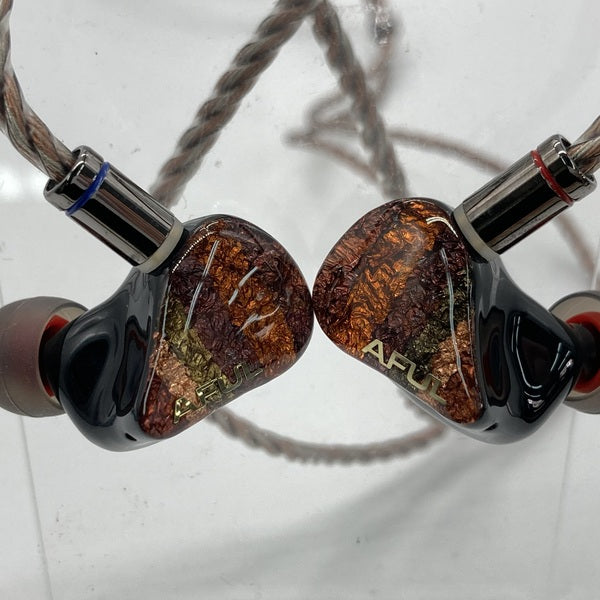 【中古】PERFORMER 8【日本橋】