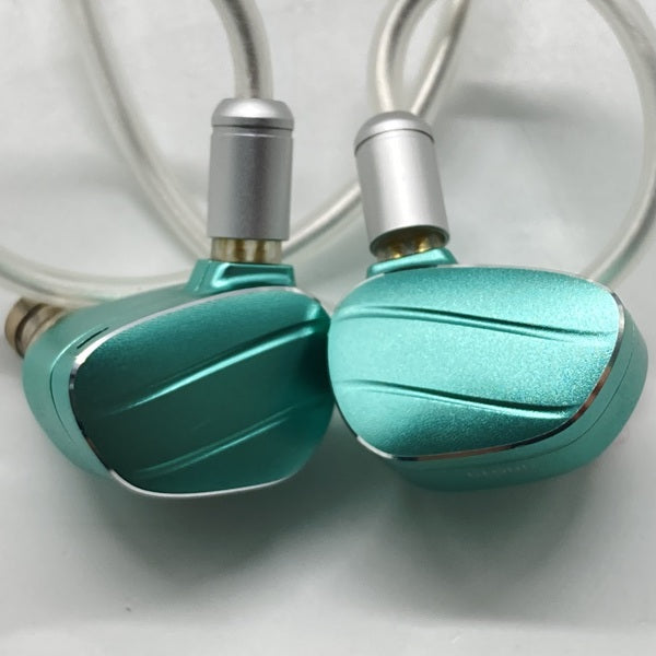 BQEYZ CLOUD シアン 4.4mmプラグ 中華イヤホン 有線 BQEYZ Cloud – e☆イヤホン