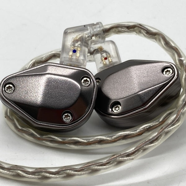 新品未使用 カイン Cayin YB04 BA4基搭載 インイヤー・モニター Amazon.co.jp: YB04（BA4基搭載インイヤー・モニター）【国内