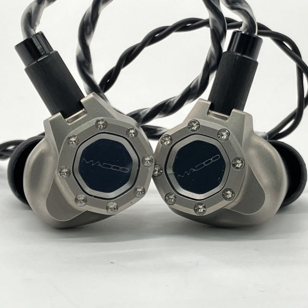【中古】Typ821 【MDO-T821-TI】【秋葉原】