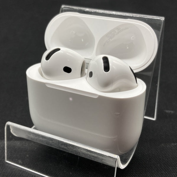 【中古】AirPods 4 MXP93J/A(アクティブノイズキャンセリング搭載)【秋葉原】