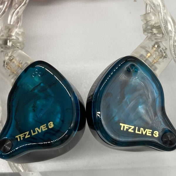 【中古】LIVE 3 ブルー【日本橋】