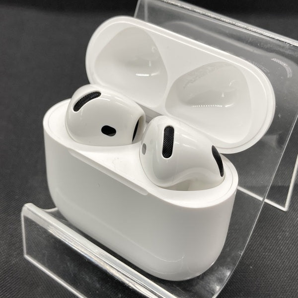 【中古】AirPods 4 MXP93J/A(アクティブノイズキャンセリング搭載)【日本橋】