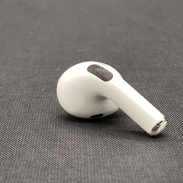 【中古】AirPods Pro (R側)【秋葉原】