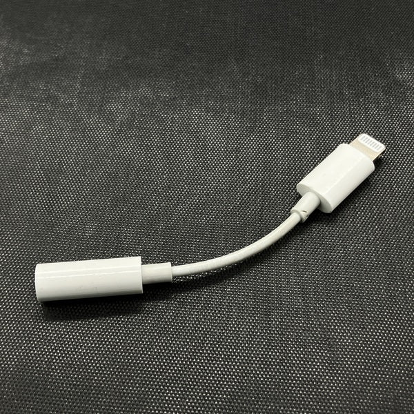 【中古】Lightning - 3.5 mmヘッドフォンジャックアダプタ【仙台】