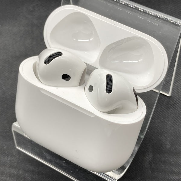 【中古】AirPods 4 MXP93J/A(アクティブノイズキャンセリング搭載)【日本橋】
