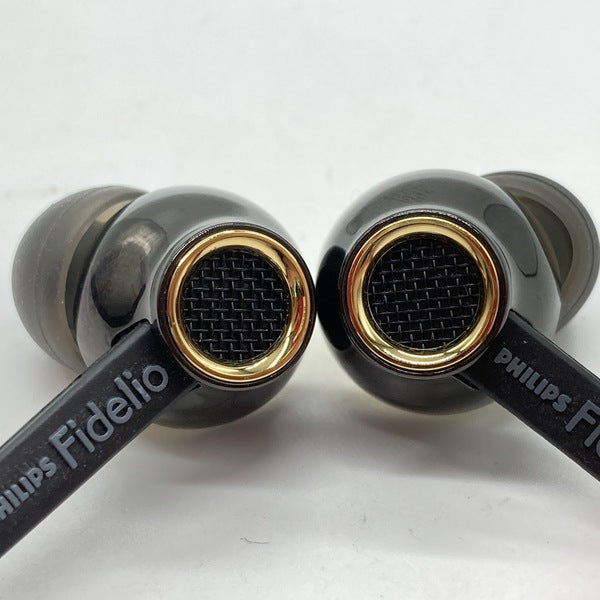 希少!PHILIPS Fidelio S2 BK イヤホン 値下 希少!PHILIPS Fidelio S2 BK イヤホン 値下