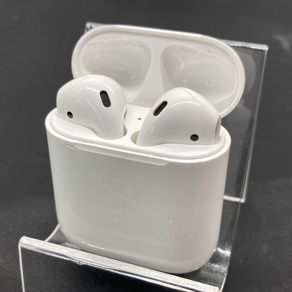 【中古】AirPods with Charging Case MV7N2J/A【仙台】