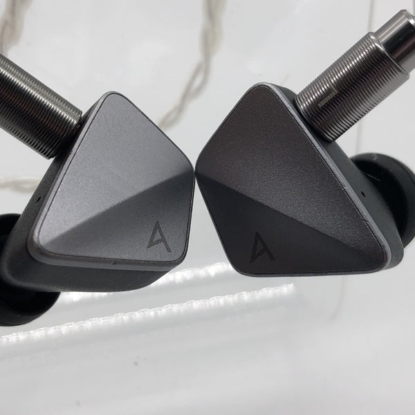 【中古】AK ZERO1 Special Package 【IRV-AK-ZERO1-SP】【日本橋】