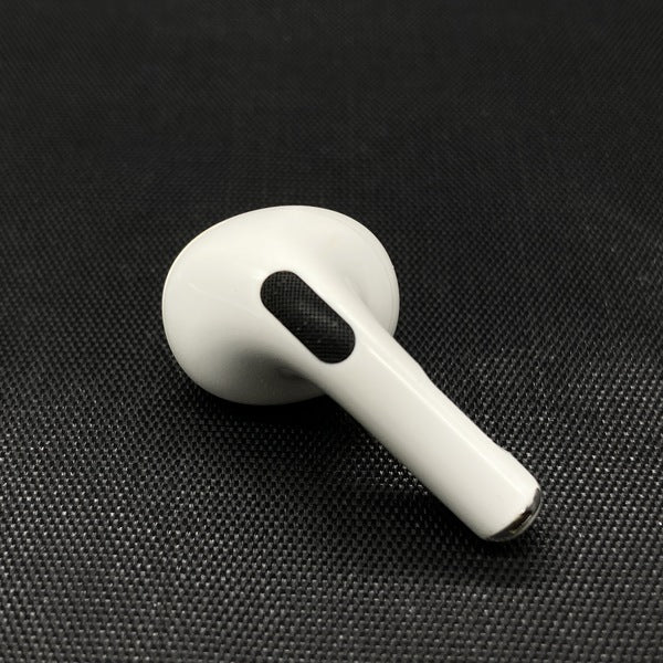 【中古】AirPods Pro (R側)【秋葉原】