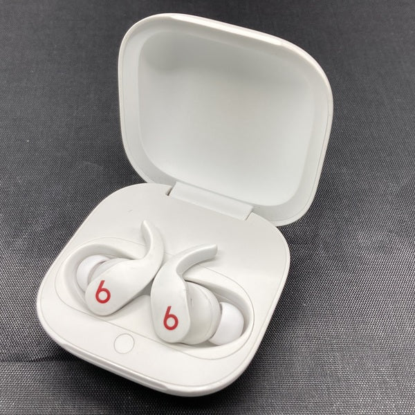 【中古】Beats Fit Pro ホワイト【秋葉原】