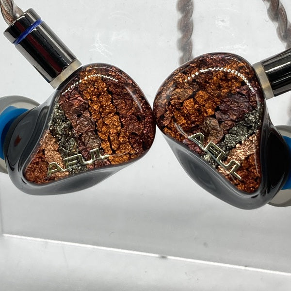 【中古】PERFORMER 8【秋葉原】