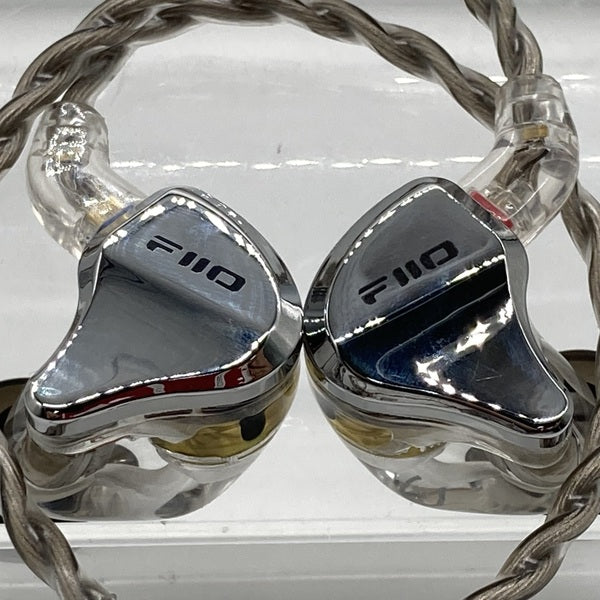 【中古】JH5 Silver 【FIO-IEM-JH5-S】【名古屋】