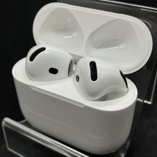 【中古】AirPods 4 MXP63J/A【秋葉原】