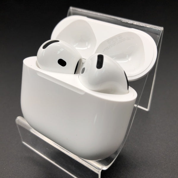 【中古】AirPods 4 MXP93J/A(アクティブノイズキャンセリング搭載)【秋葉原】