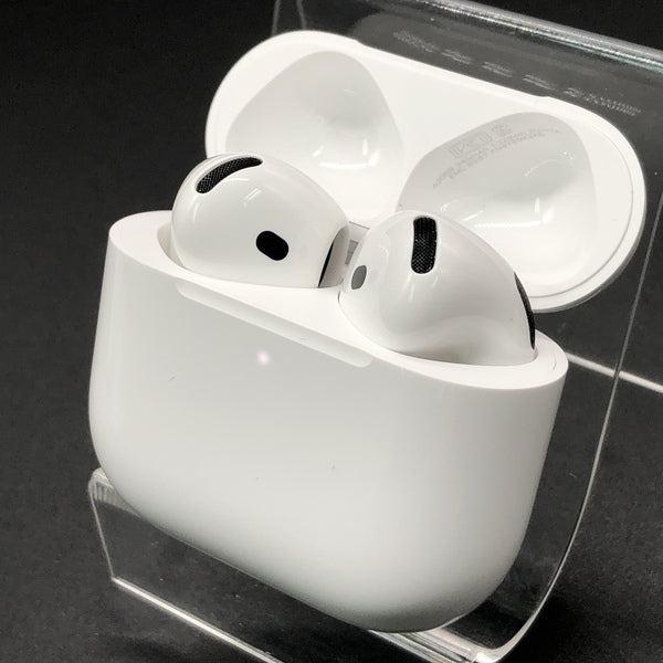【中古】AirPods 4 MXP93J/A(アクティブノイズキャンセリング搭載)【秋葉原】
