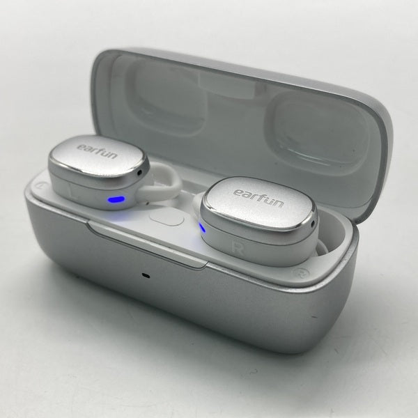 【中古】EarFun Free Pro 3 SilverWhite【秋葉原】
